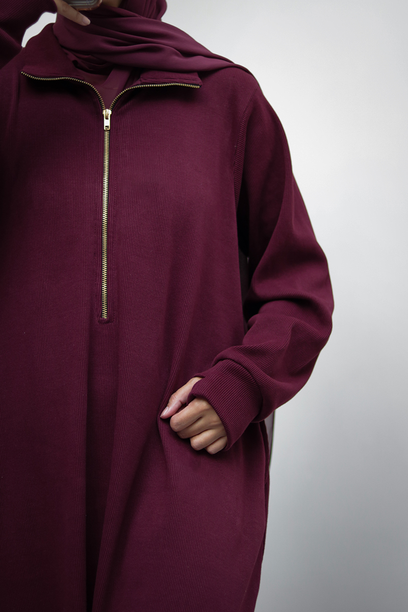 Burgundy Knit Abaya - Image 11