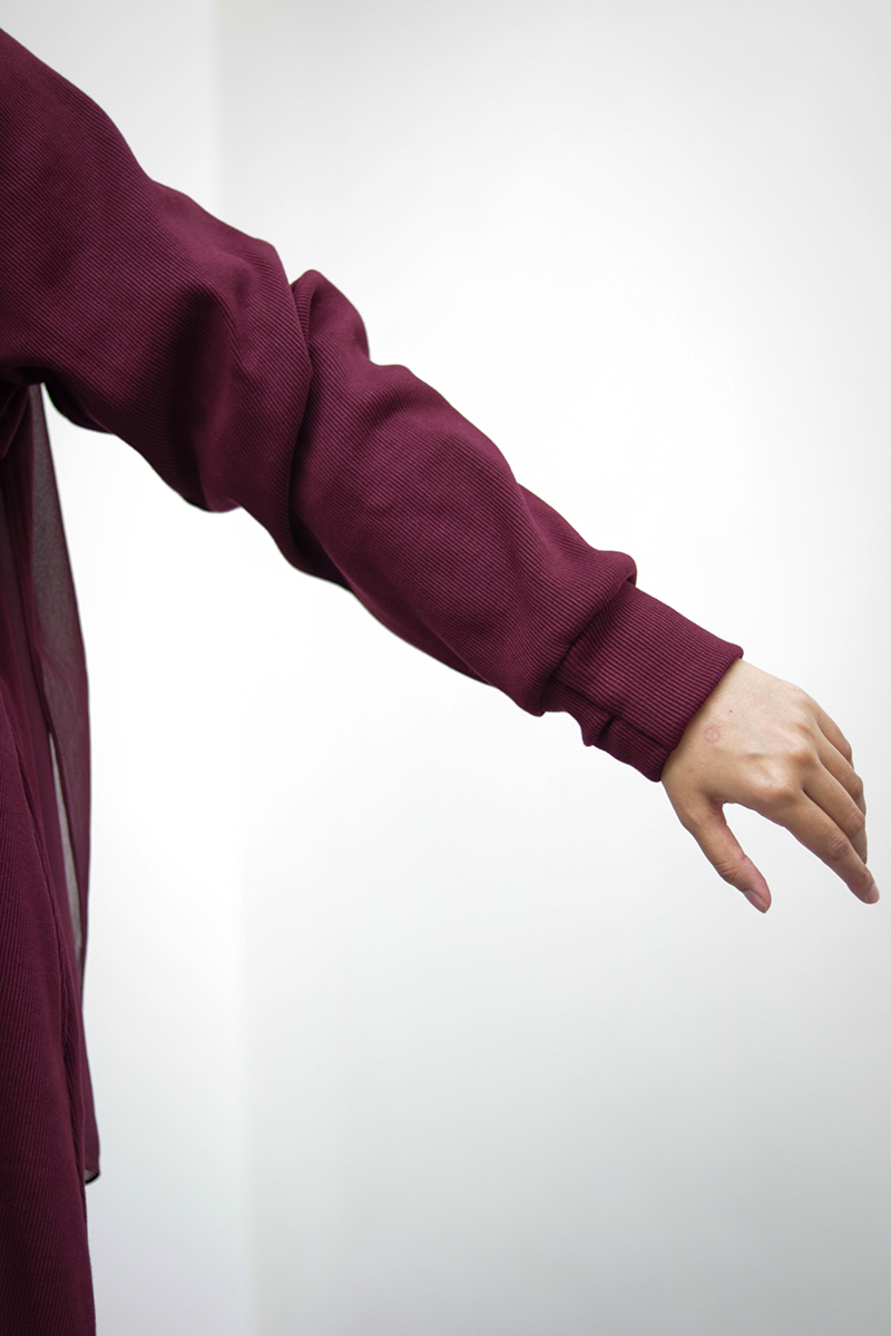 Burgundy Knit Abaya - Image 10